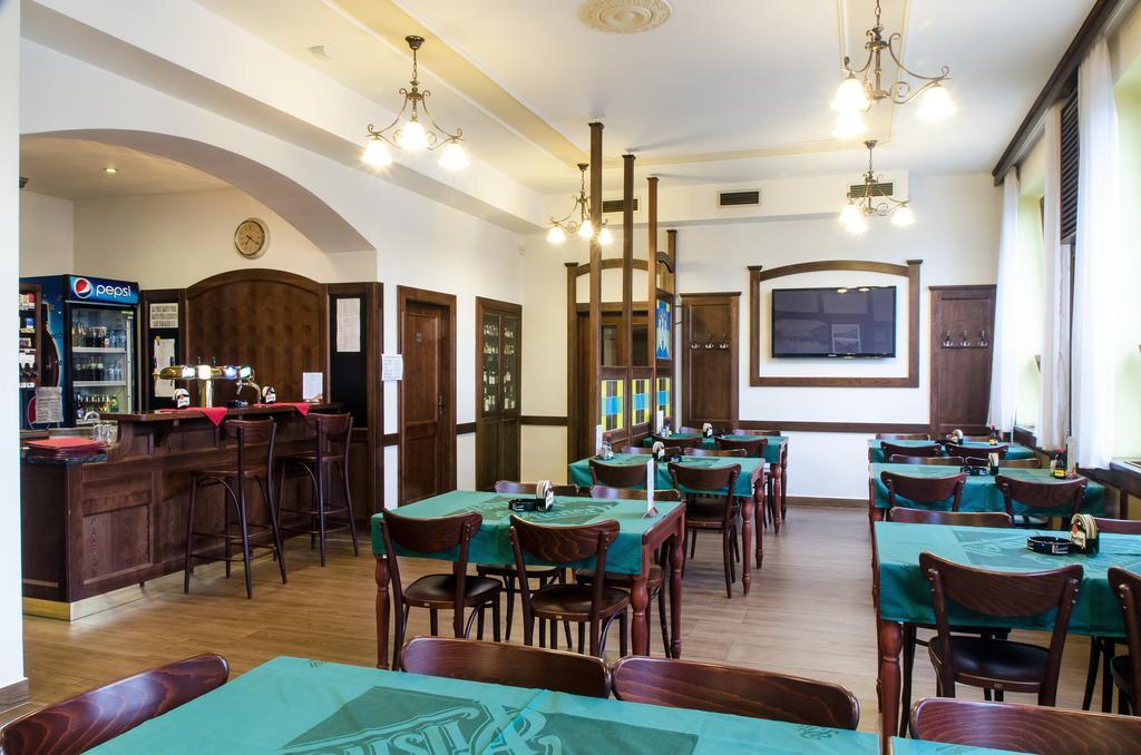 Hotel Pansky Dum Blovice Экстерьер фото